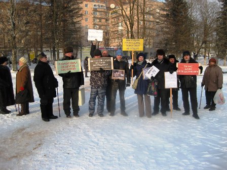 В Луге прошла согласованная с властями акция «За честные выборы»